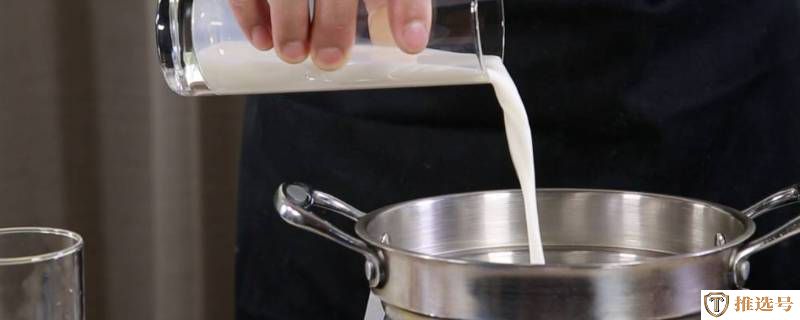 牛奶奶油是植物奶油吗及其区别（牛奶奶油和植物奶油哪个更有营养价值）
