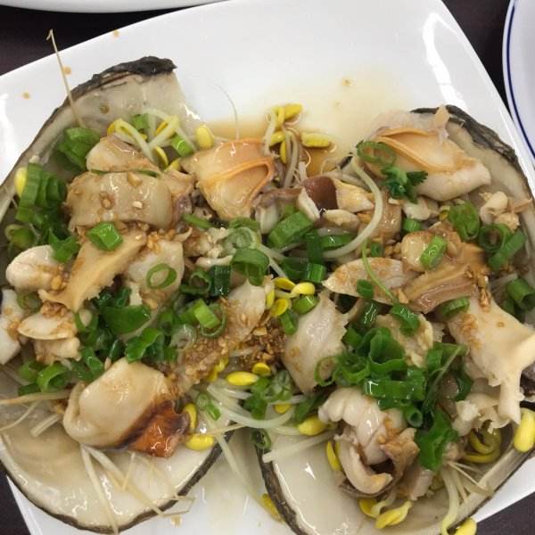 海蚌怎么做好吃(海蚌炖蛋家常做法蛋嫩蚌鲜)