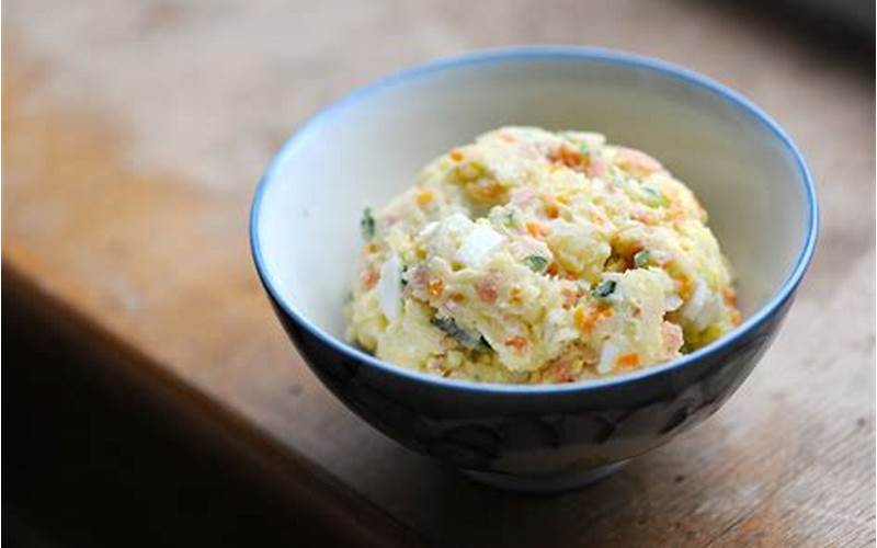黄豆炖猪蹄汤的做法下奶
