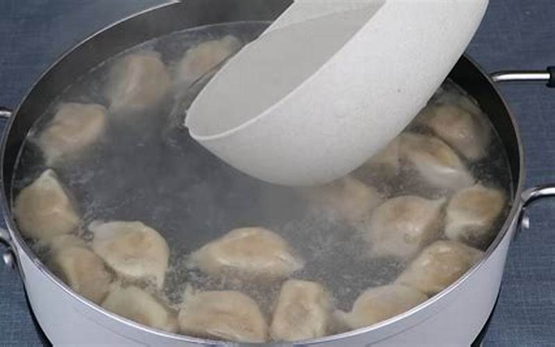 水饺怎么煮冷水还是热水
